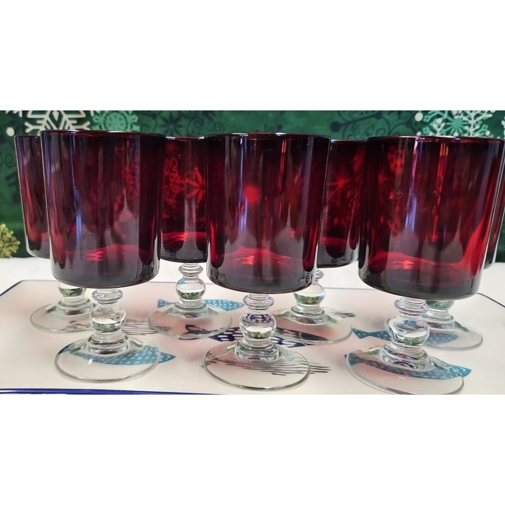 Price Reduced ! Set of 8 Vintage Arcoroc Ruby Wine Glasses w/Glass Bubble‎ Stem